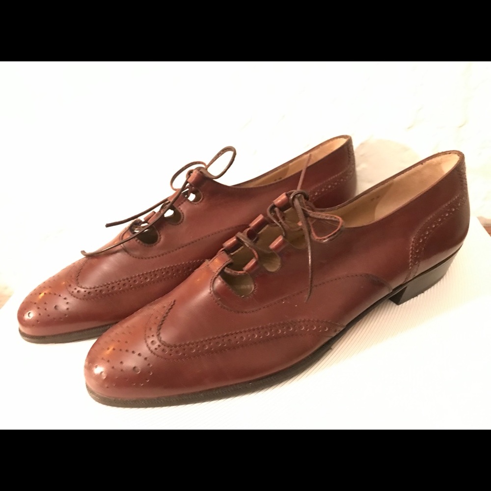 Pristine vintage Ferragamo loafers